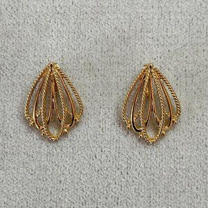 Vintage AVON Gold-tone Filigree Open Work Clip On Earrings